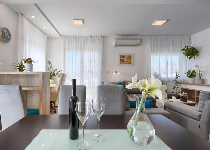 Bokan By Interhome * Pula