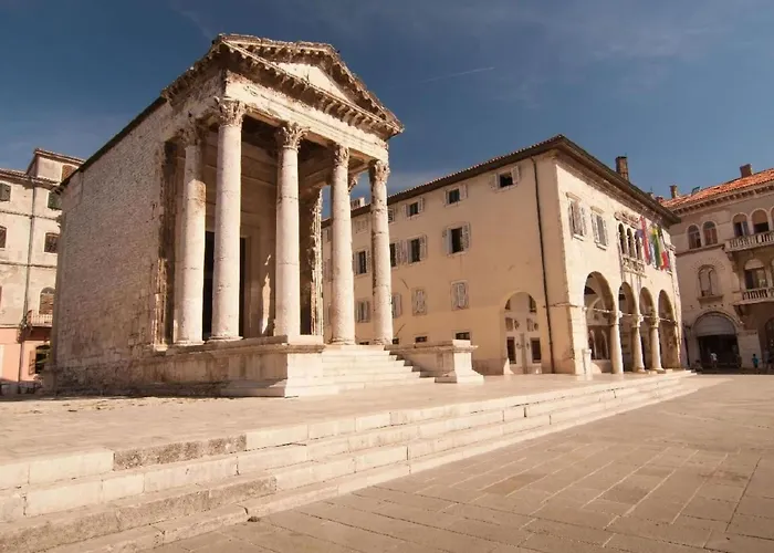 Bokan By Interhome * Pula