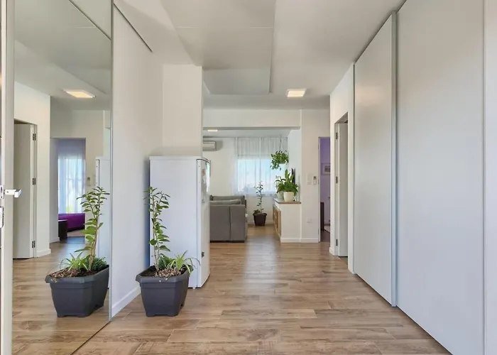 Bokan By Interhome *