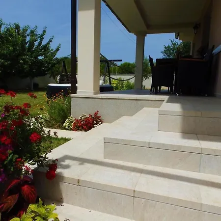 Сasa de vacaciones Bokan By Interhome *